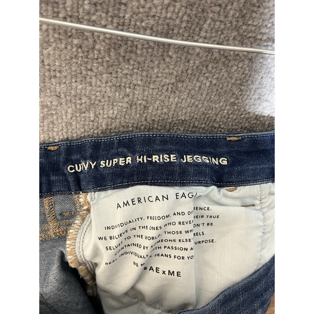 American Eagle Curvy Super Hi-Rise Jegging Dream Jeans Womens Size 14 Distressed - Picture 4 of 12